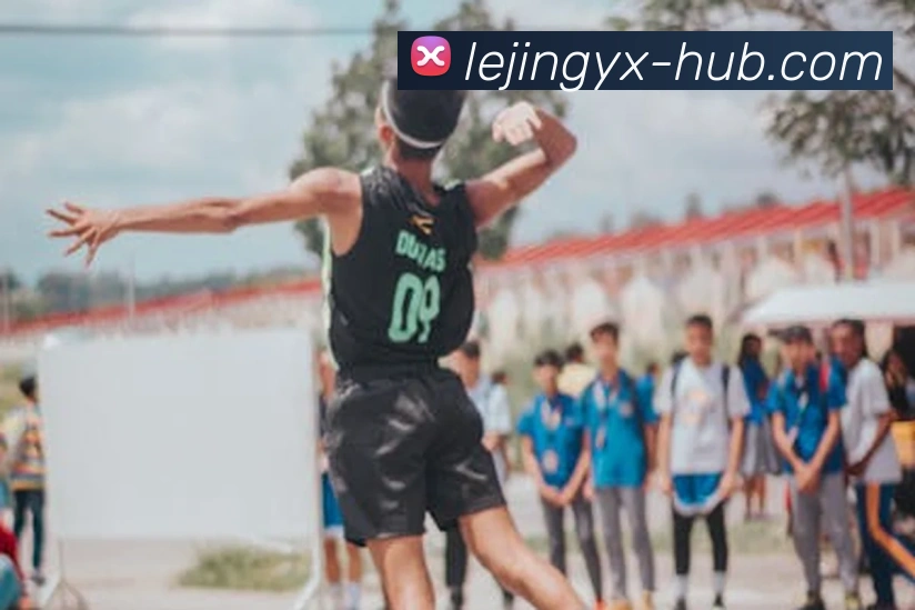 乐竞体育官网入口 | 专注足球、篮球及电竞赛事深度报道门户APP 封面图